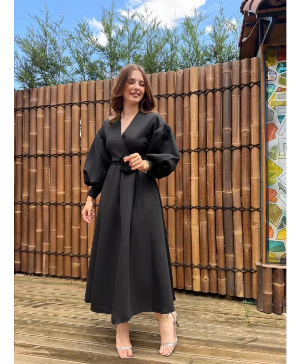 Rosa Siyah Gül Kemer Detaylı Scuba Maxi Boy Elbise