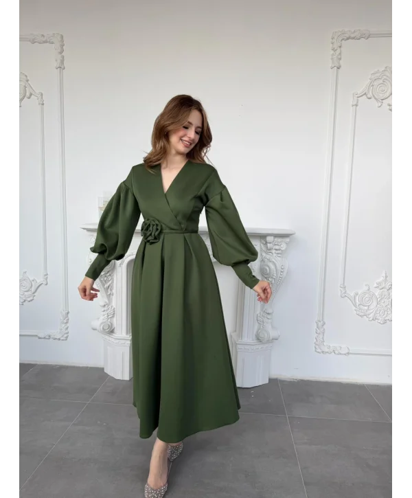 Rosa Yeşil Gül Kemer Detaylı Scuba Maxi Boy Elbise