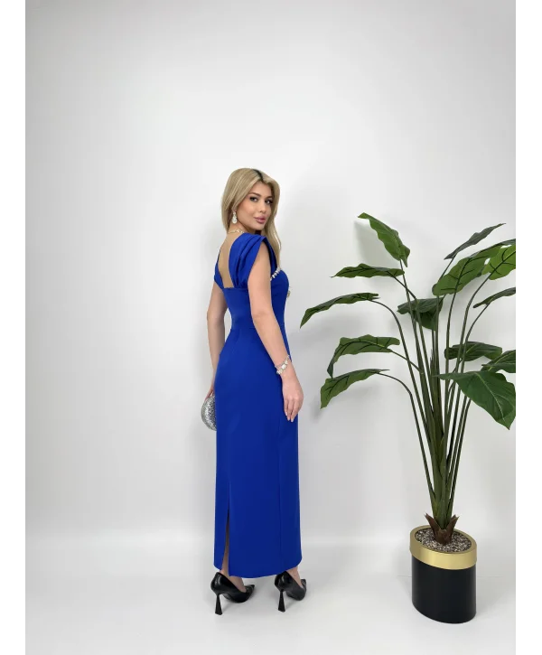 Saks Maxi Boy yaka taş detaylı uzun elbise