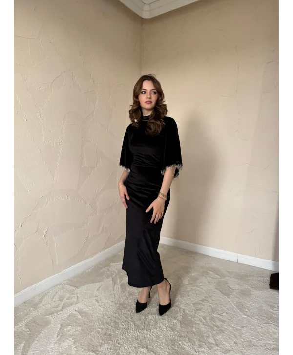 Şal Yaka Siyah Kadife Elbise