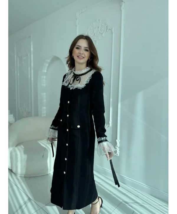 Şanel Tüvit Kumaş Düğmeli Yaka ve Kol Detaylı Siyah Elbise