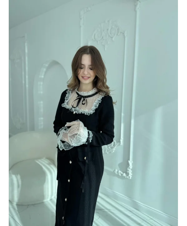 Şanel Tüvit Kumaş Düğmeli Yaka ve Kol Detaylı Siyah Elbise