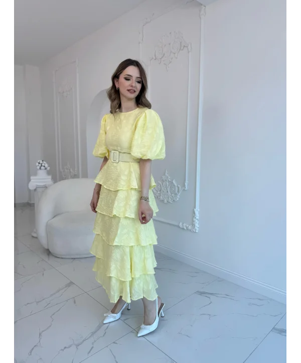 Sarı Kat Kat Balon Kollu Kemerli Elbise