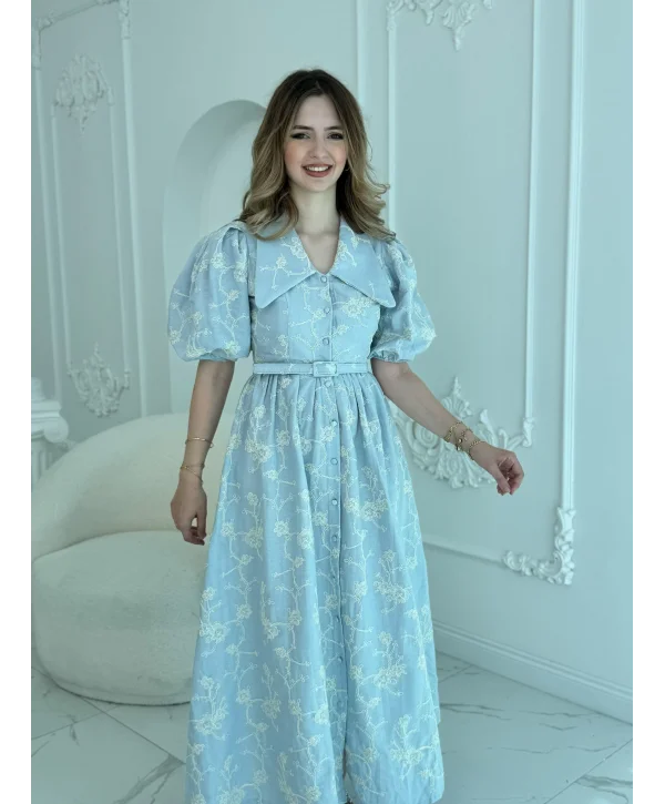 Sivri Bebe Yaka Balon Kollu Mavi Brode Elbise