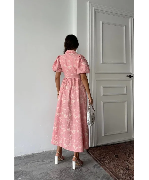 Sivri Bebe Yaka Balon Kollu Pembe Brode Elbise