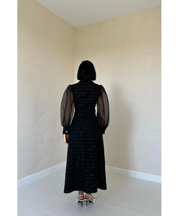 Siyah Kolu Organze Garnili Elbise