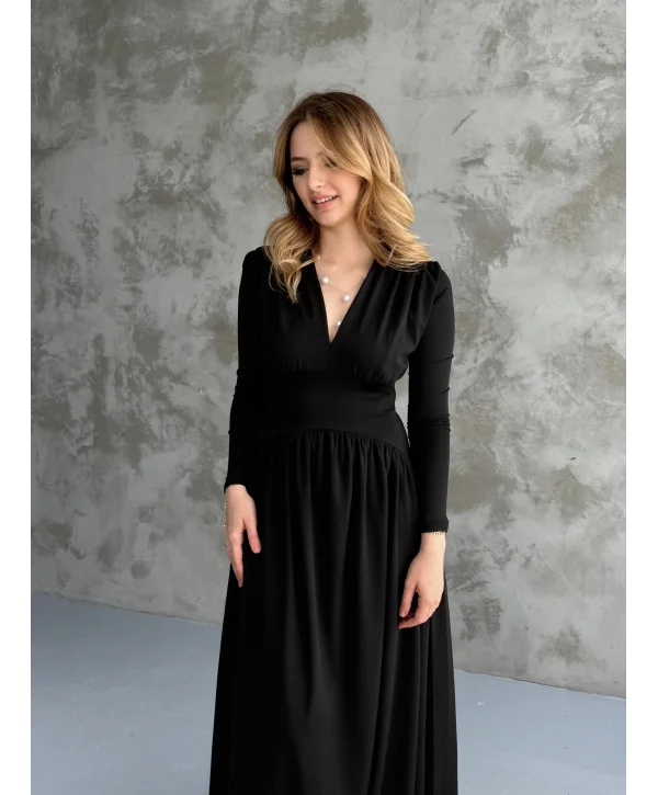 Siyah V Yaka Maxi Boy Elbise