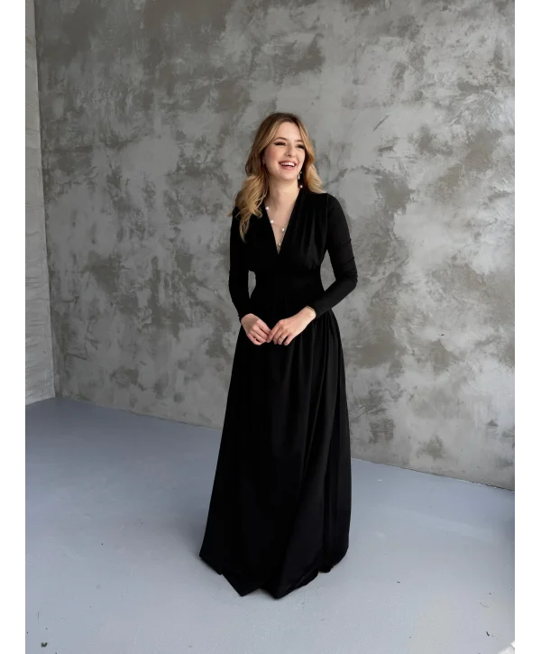 Siyah V Yaka Maxi Boy Elbise