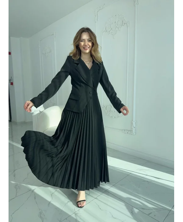Takım Görünümlü Pileli Siyah Maxi Elbise