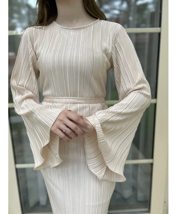 İspanyol Kol Tam Boy Piliseli Bej Elbise