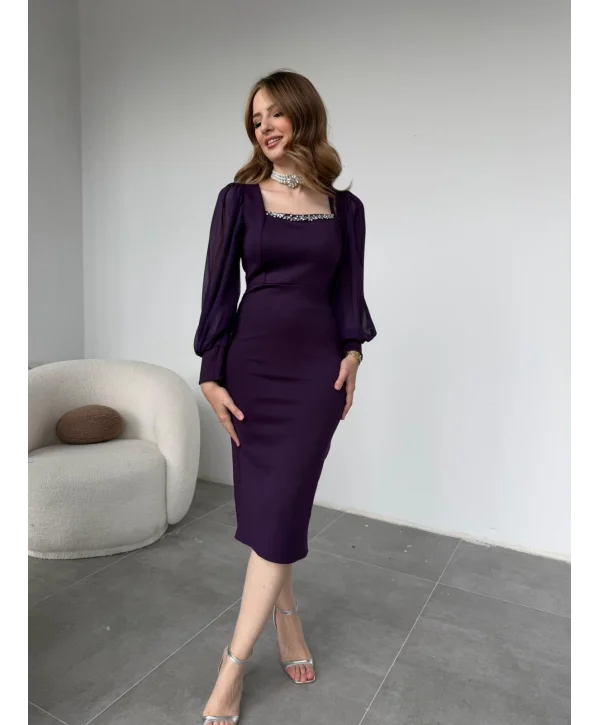 Taş Detaylı Kare Yaka Tül Kollu Midi Boy Mor Elbise