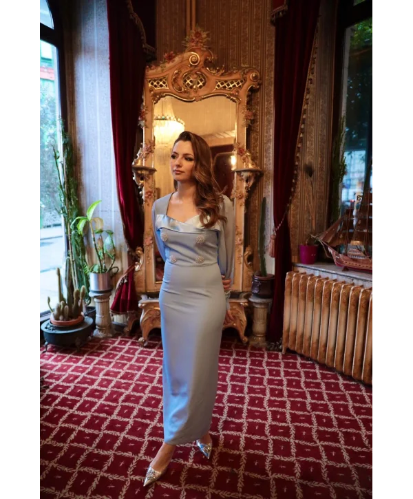 Taş Düğmeli Saten Yaka Detaylı Şifon Kol Mavi Elbise