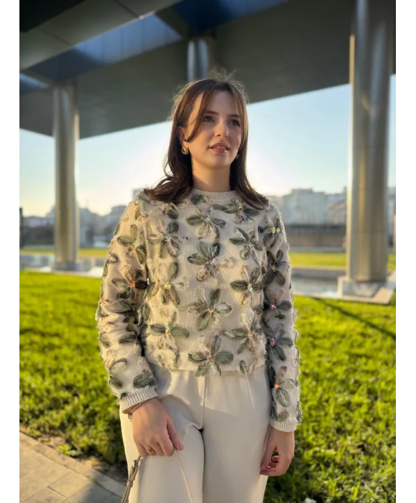 Tül ve Pul İşlemeli Çiçekli Yeşil Triko Kazak