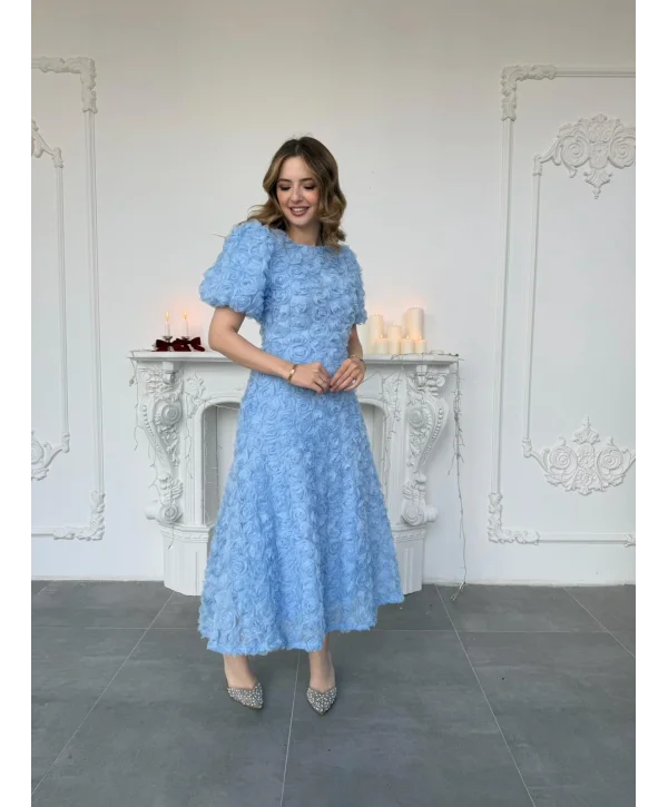 Üç Boyutlu Gül Aplike Kabartmalı Balon Kol Bej Mavi Elbise