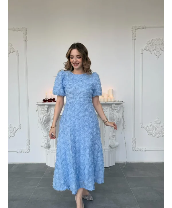 Üç Boyutlu Gül Aplike Kabartmalı Balon Kol Bej Mavi Elbise