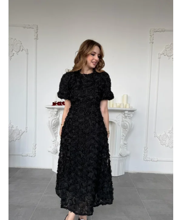 Üç Boyutlu Gül Aplike Kabartmalı Balon Kol Siyah Midi Elbise