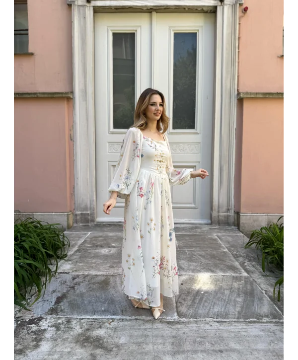 Yulia Çiçek ve Korse Detaylı Şifon Krem Elbise ( HELİS ÖZEL TASARIMI )