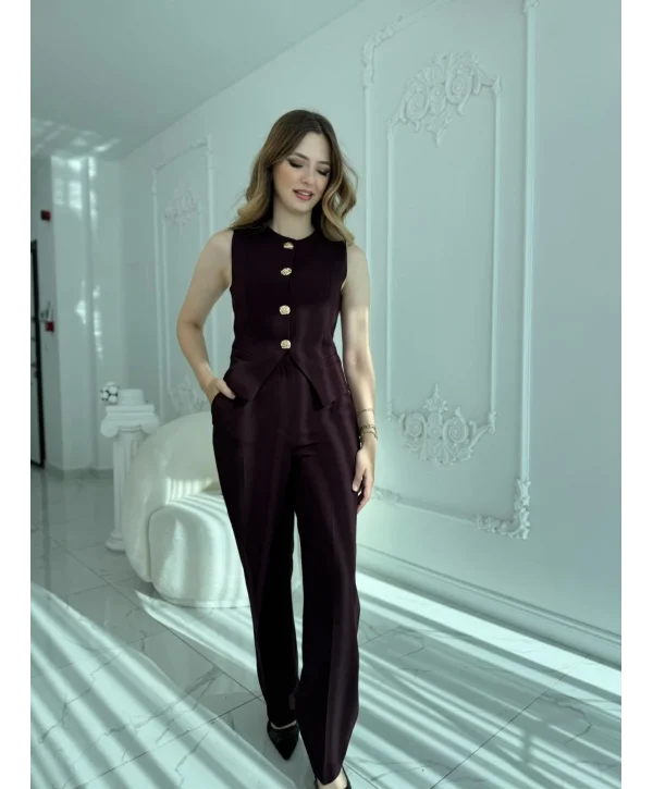 Zarif Kesimli Gold Düğmeli Pantolon & Yelek Takım Mürdüm