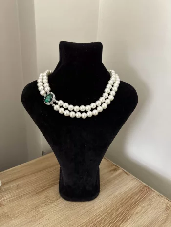 Taş detaylı inci kolye