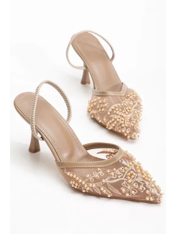İşleme Detaylı Bej Ayakkabı