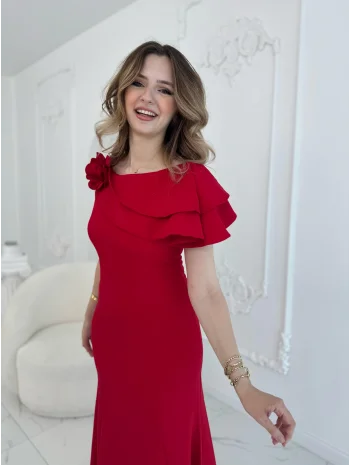 Asimetrik Volan Detaylı Kırmızı Tek Omuzlu Abiye Elbise