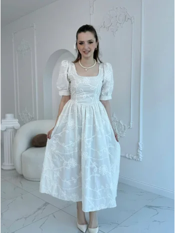 Balon Kollu Brode Elbise Bej