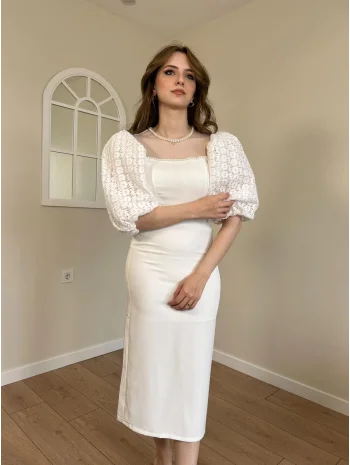 Diana Beyaz Tül ve İnci Detaylı Elbise