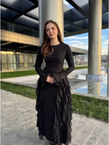Fırfır Detay Siyah Elbise