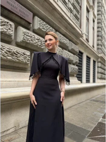 Helis Özel Tasarım Taş İşleme Detaylı Siyah Abiye Elbise