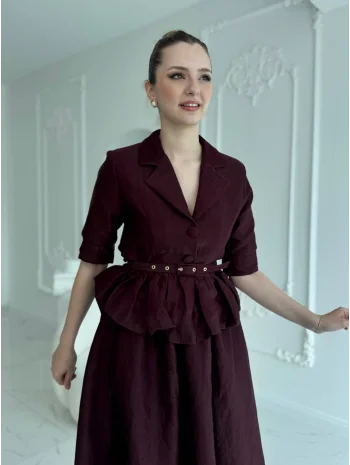 İnce Kemerli Fırfırlı Ceket ve Etek Bordo Takım
