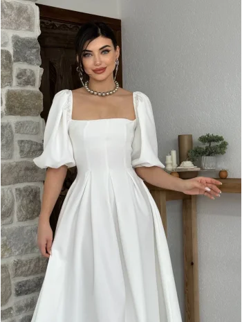 Kare Yaka Balon Kol Çan Etekli Beyaz Elbise