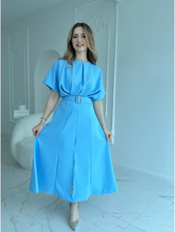 Kemer Detaylı Yırtmaçlı Pliseli Maxi Boy Mavi Elbise