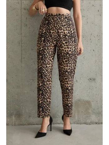 Leoparlı Pensli Pantolon