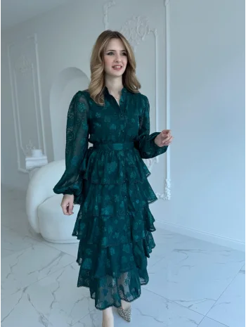 Nakış İşlemeli Kat Kat Volanlı Zümrüt Elbise