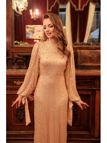 Saten Bağlama Detaylı Işıltılı Pul Payet Bej Elbise