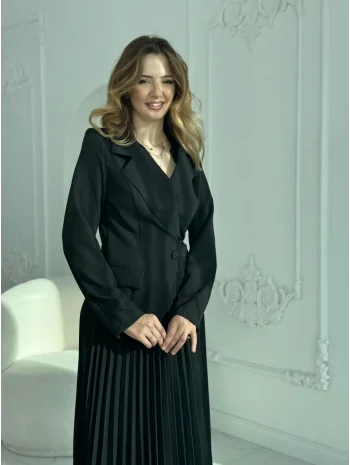 Takım Görünümlü Pileli Siyah Maxi Elbise