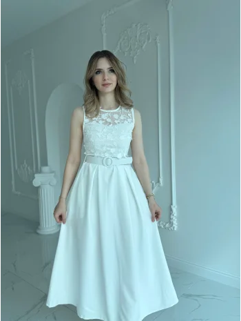 Yaka Dantel Detaylı Cepli Maxi Boy Beyaz Elbise