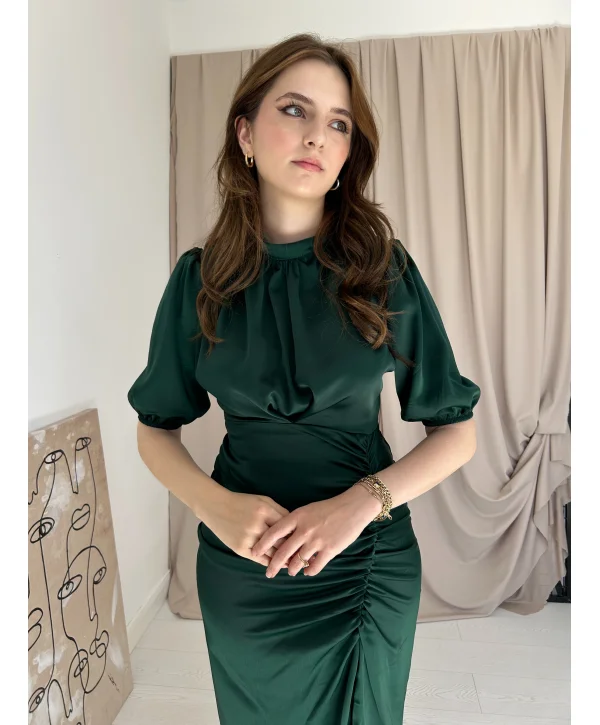 Önü Büzgülü Zümrüt Saten Elbise