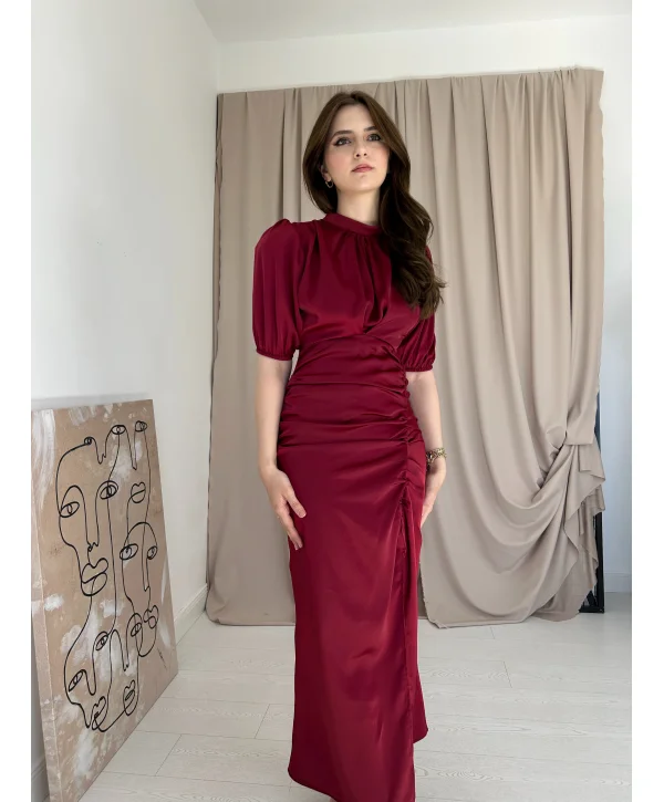 Önü Büzgülü Bordo Saten Elbise