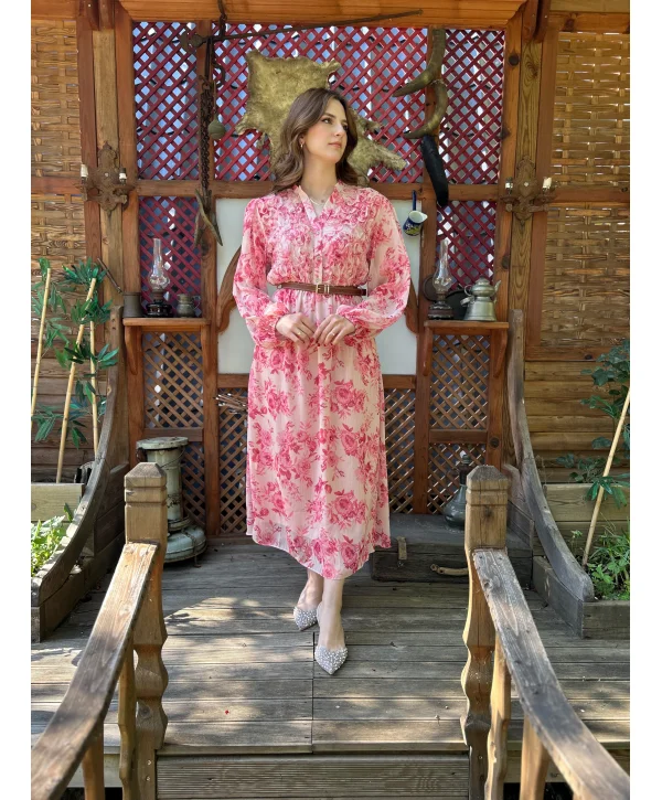 Pembe Çiçekli Kemerli Şifon Elbise