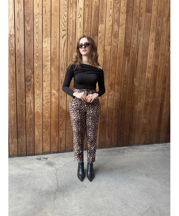 Leoparlı Pensli Pantolon