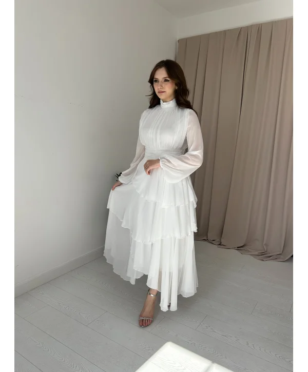 Beyaz Kat Kat Şifon Elbise