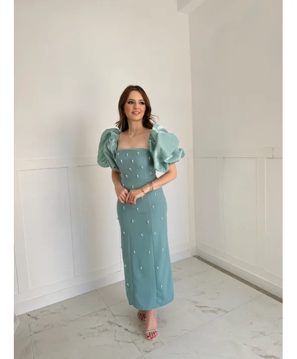 Kare Yaka Maxi Boy Taş Detaylı PERA Yeşil Elbise