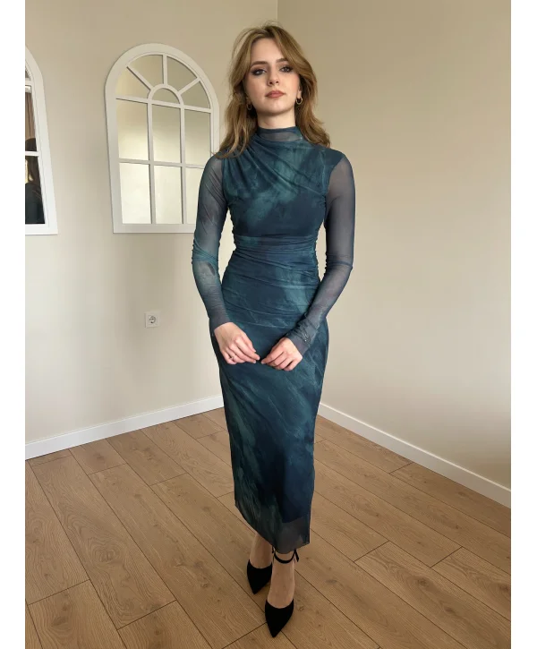 Mavi Dalgalı Tül Elbise