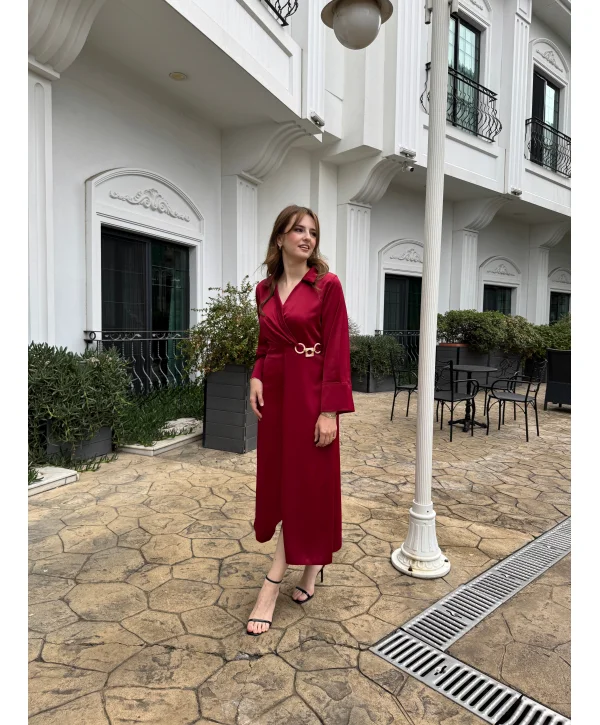 Saten Tam Boy Bel Detaylı Bordo Elbise