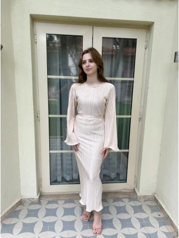 İspanyol Kol Tam Boy Piliseli Bej Elbise