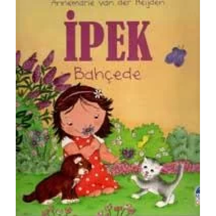 İPEK - Bahçede