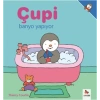 Çupi: Banyo Yapıyor