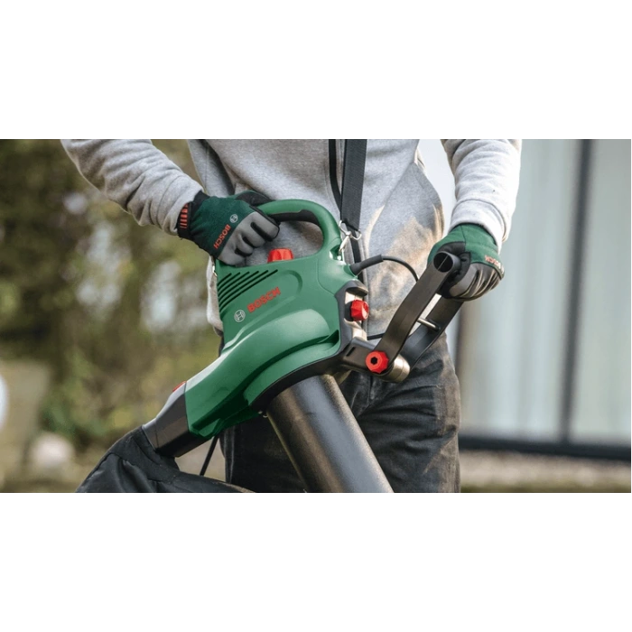 BOSCH UNIVERSAL GARDEN 3000 YAPRAK ÜFLEME VE TOPL.