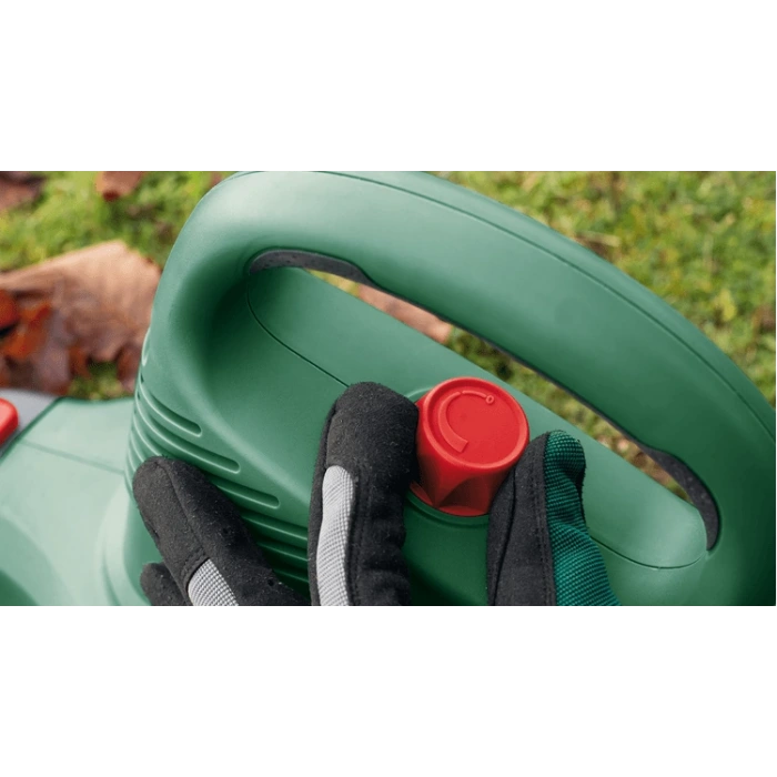 BOSCH UNIVERSAL GARDEN 3000 YAPRAK ÜFLEME VE TOPL.
